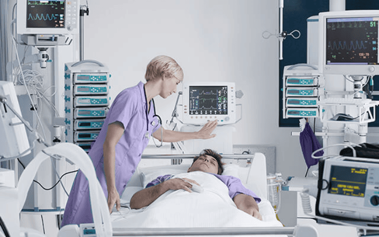 Centro-de-Terapia-Intensiva-(CTI)-e-CTI-Pos-Operatorio-640x400.png