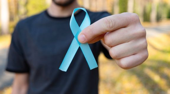 7 sintomas do câncer em homens: sinais silenciosos e de alerta
