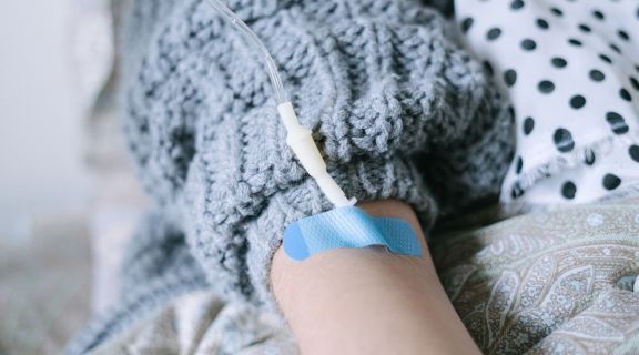 Como funciona a quimioterapia: etapas, efeitos e duração