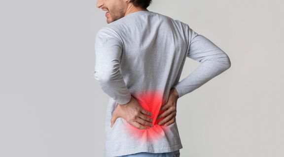 Sintomas de problema nos rins: veja os sinais mais comuns