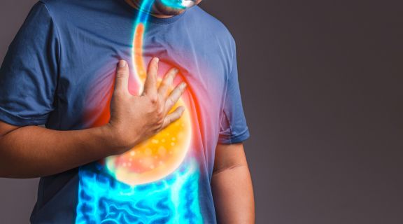 Quais são os principais sintomas de refluxo?