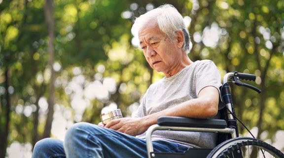 Depressão nos idosos: entenda os riscos, como reconhecer e cuidados essenciais