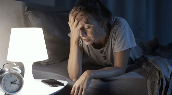 Lemborexante para insônia: o que é, como funciona, indicações e advertências