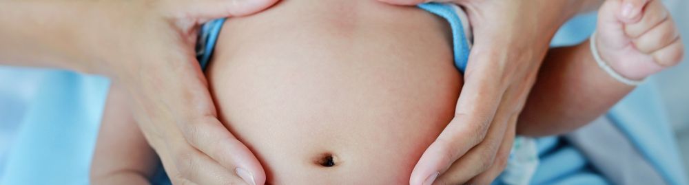 o que causa cólica no bebê1.jpg