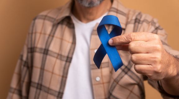 O que significa Novembro Azul e por que ele é essencial para a saúde do homem