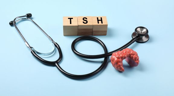 Quando o TSH indica câncer? Entenda a relação com a tireoide