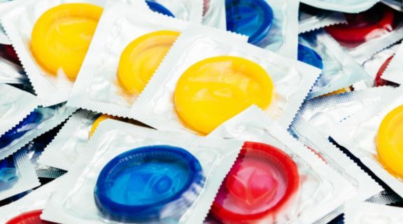 9 motivos para usar camisinha: previna-se de ISTs 