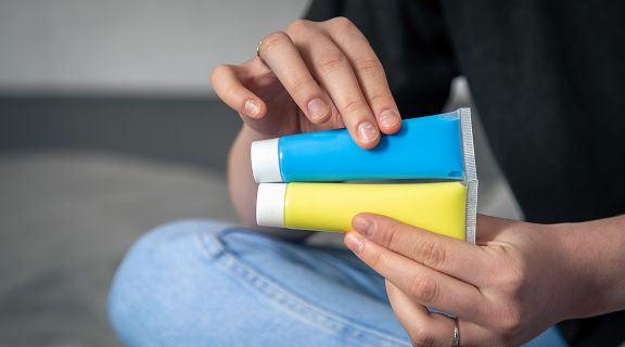  Pomada para hemorroida: veja algumas opções disponíveis